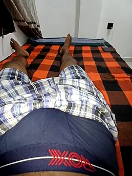 Snapshot of alanjoyoo chatting on March 20, 3:58 pm alanjoyoo online show from March 20, 3:58 pm