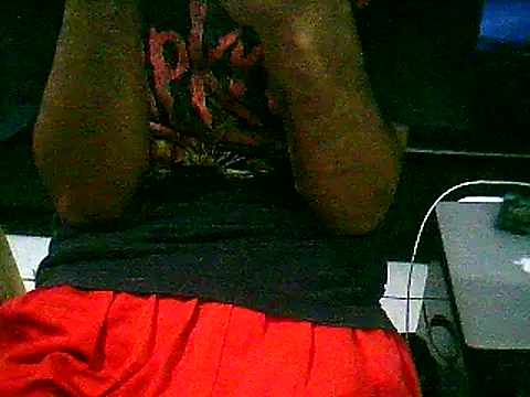 Skinnynerd online show from December 10, 2:57 am