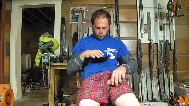 Bigoleslong98765 online show from October 21, 11:18 pm