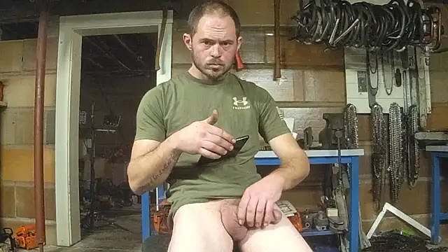 Bigoleslong98765 online show from January 9, 5:51 pm