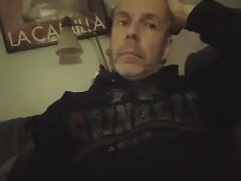 SHARPSkinhead online show from December 17, 10:43 pm