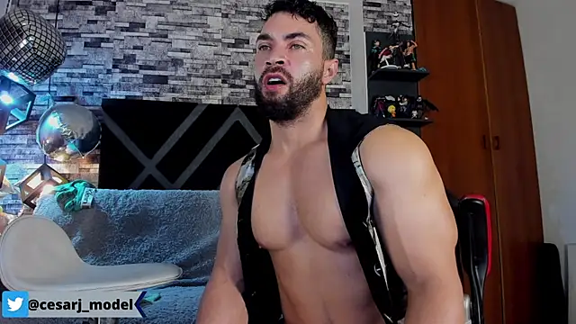 cesar jonnes online show from March 12, 1:47 am