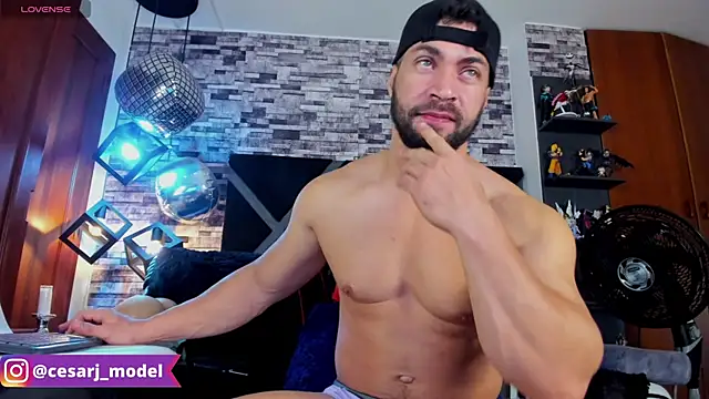 cesar jonnes online show from January 6, 1:30 pm