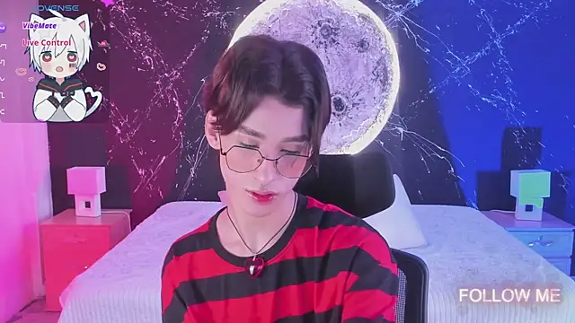 Snapshot of JasperCooper_ chatting on February 7, 1:32 pm JasperCooper  online show from February 7, 1:32 pm