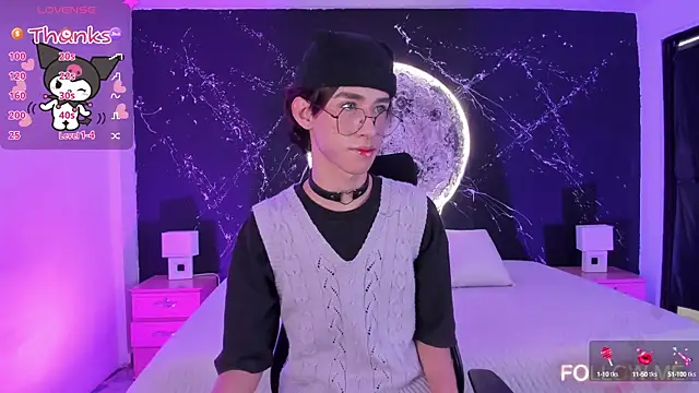 Snapshot of JasperCooper_ chatting on February 3, 12:47 pm JasperCooper  online show from February 3, 12:47 pm