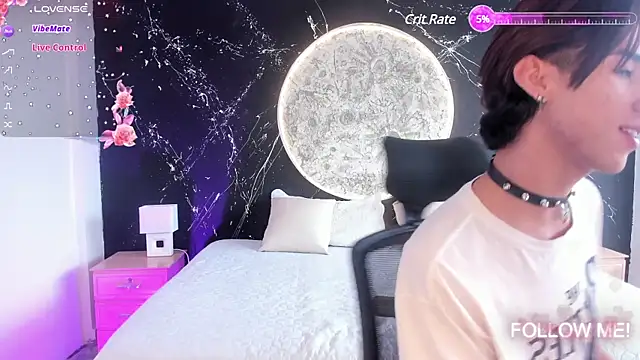 Snapshot of JasperCooper_ chatting on December 4, 1:53 pm JasperCooper  online show from December 4, 1:53 pm