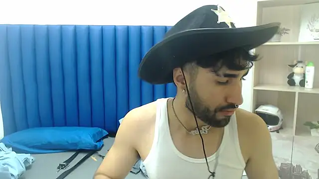 MilanZaire online show from September 13, 12:22 am