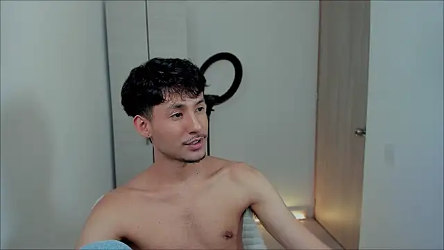 dimitri targaryen online show from December 15, 1:57 am