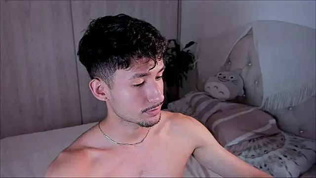 dimitri targaryen online show from October 1, 4:44 pm