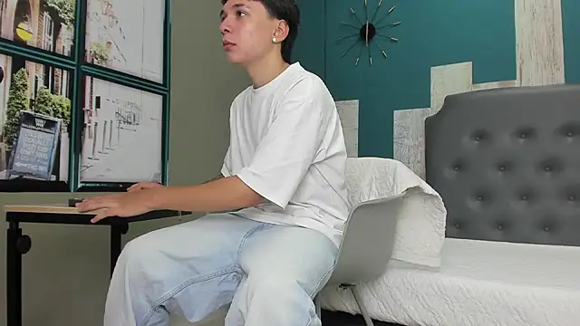 Rhaegal hot online show from March 5, 2:12 pm