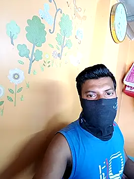 model yesx online show from March 18, 7:23 am