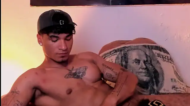 Thomas Fit1 online show from February 9, 5:01 pm