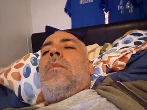 Xoc8  online show from March 17, 6:21 pm