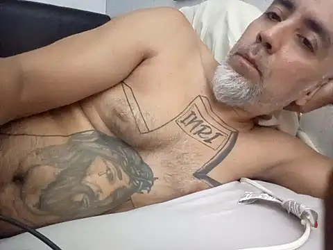 Xoc8  online show from October 5, 10:36 pm