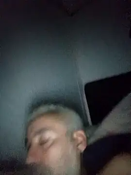 Xoc8  online show from December 17, 10:11 pm