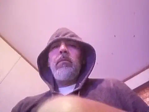 Xoc8  online show from February 22, 8:37 pm