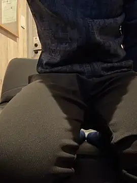 matu050556 online show from February 20, 10:39 am