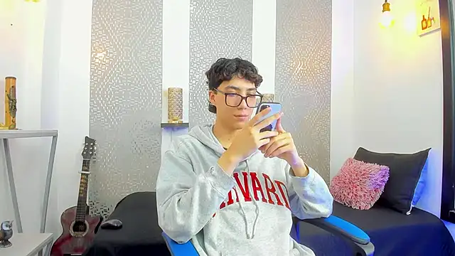 Nikolay Gregori online show from February 28, 3:37 am