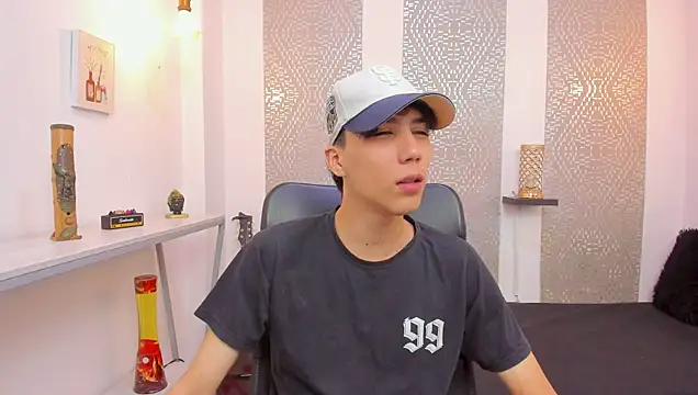 Nikolay Gregori online show from November 20, 4:45 am