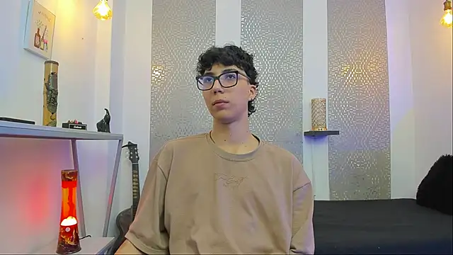 Nikolay Gregori online show from September 18, 4:14 am