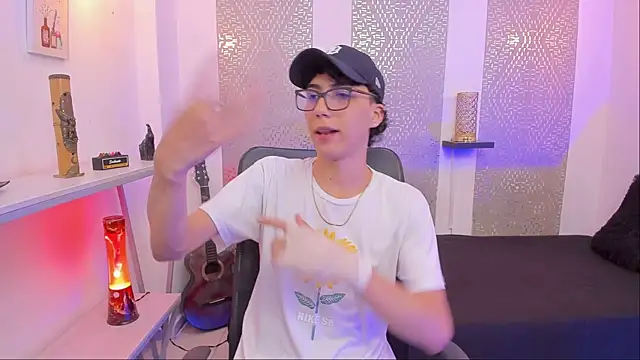 Nikolay Gregori online show from September 25, 4:44 am