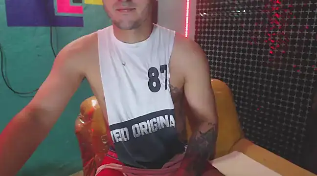 xxxxhotxoxo online show from December 15, 3:31 pm