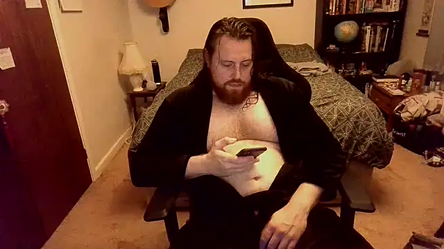 Snapshot of Hairy_Guy30 chatting on October 2, 11:53 pm Hairy Guy30 online show from October 2, 11:53 pm