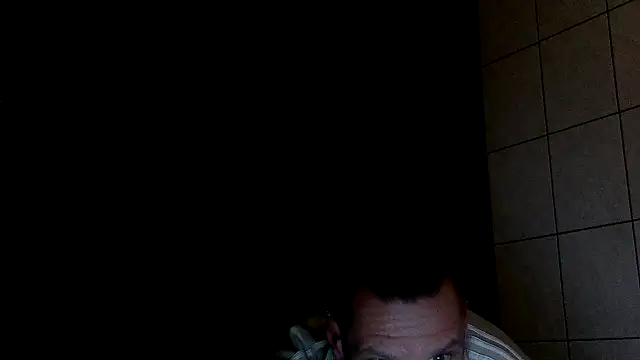 donhulio482 online show from December 6, 12:29 am