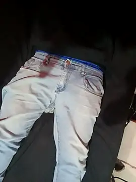 YoSoyLittleBoy online show from October 6, 7:02 am