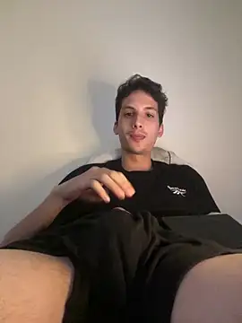 CamiloXx04 online show from April 30, 3:08 pm