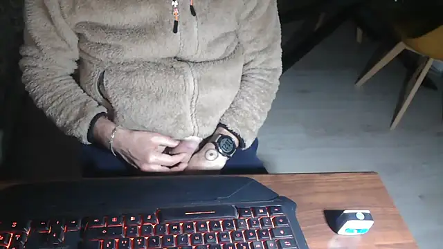 Adri gard online show from March 3, 9:21 pm