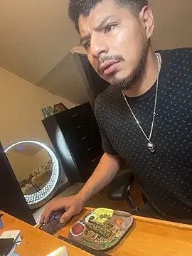 MynameisPaco online show from December 3, 12:05 am