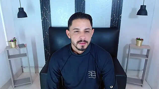 Erick Wall online show from July 16, 2:18 am