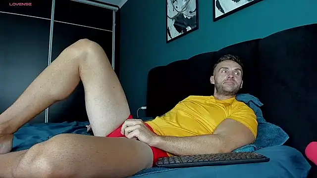 ShawnFucker2 online show from April 21, 2:51 am
