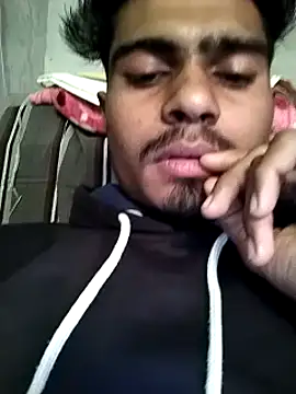 Snapshot of Yasha_14C_Creator chatting on December 28, 4:08 am Yasha 14C Creator online show from December 28, 4:08 am