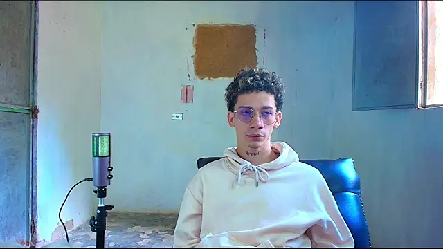 mateodeamjo online show from February 10, 2:44 pm