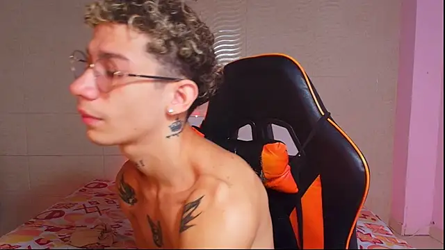 mateodeamjo online show from November 12, 9:26 am