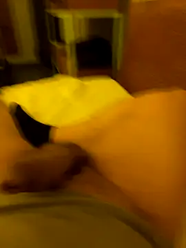 fekedaniel1999 online show from December 5, 8:05 pm