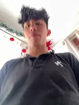 FabianPriince online show from December 31, 5:40 pm