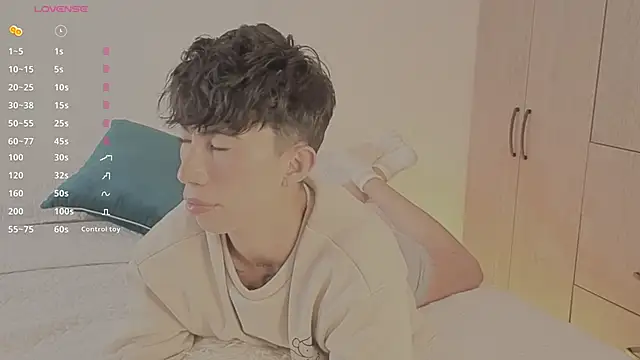 FabianPriince online show from October 11, 8:35 pm