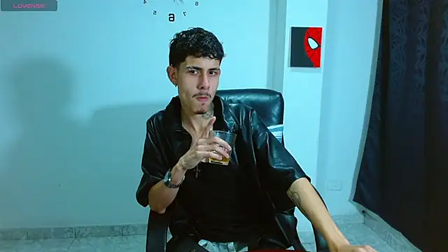 Bastiaan 28 online show from September 12, 3:17 am