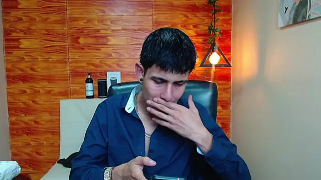 Bastiaan 28 online show from January 9, 1:08 am