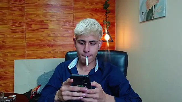 Bastiaan 28 online show from December 12, 2:26 am