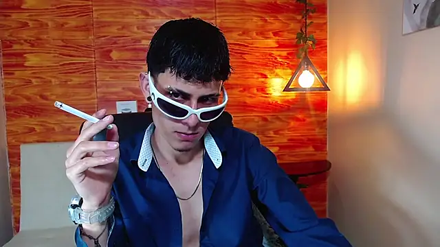 Bastiaan 28 online show from February 10, 1:57 am