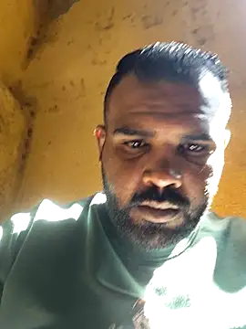 ListedLoin online show from March 27, 11:44 am