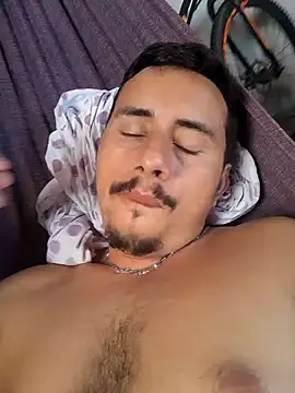 luissilva0071 online show from January 30, 5:17 pm