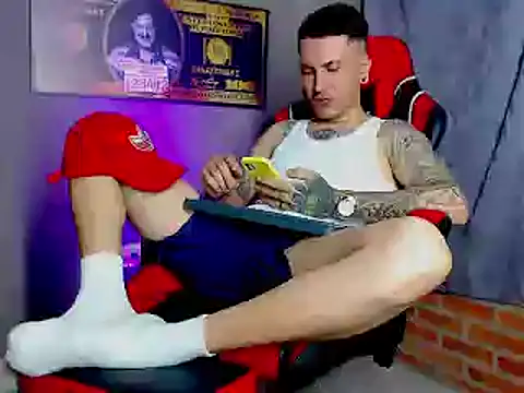 smoker445 online show from February 7, 1:15 am