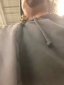 1BeautyN1Beast online show from January 26, 5:45 am