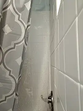 1BeautyN1Beast online show from March 5, 12:44 pm