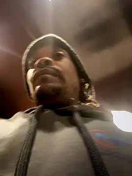 1BeautyN1Beast online show from December 14, 11:01 pm